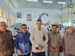 Kunjungi SMAN Plus Riau, Dewan Pendidikan Riau Monitoring Tes Potensi Akademik